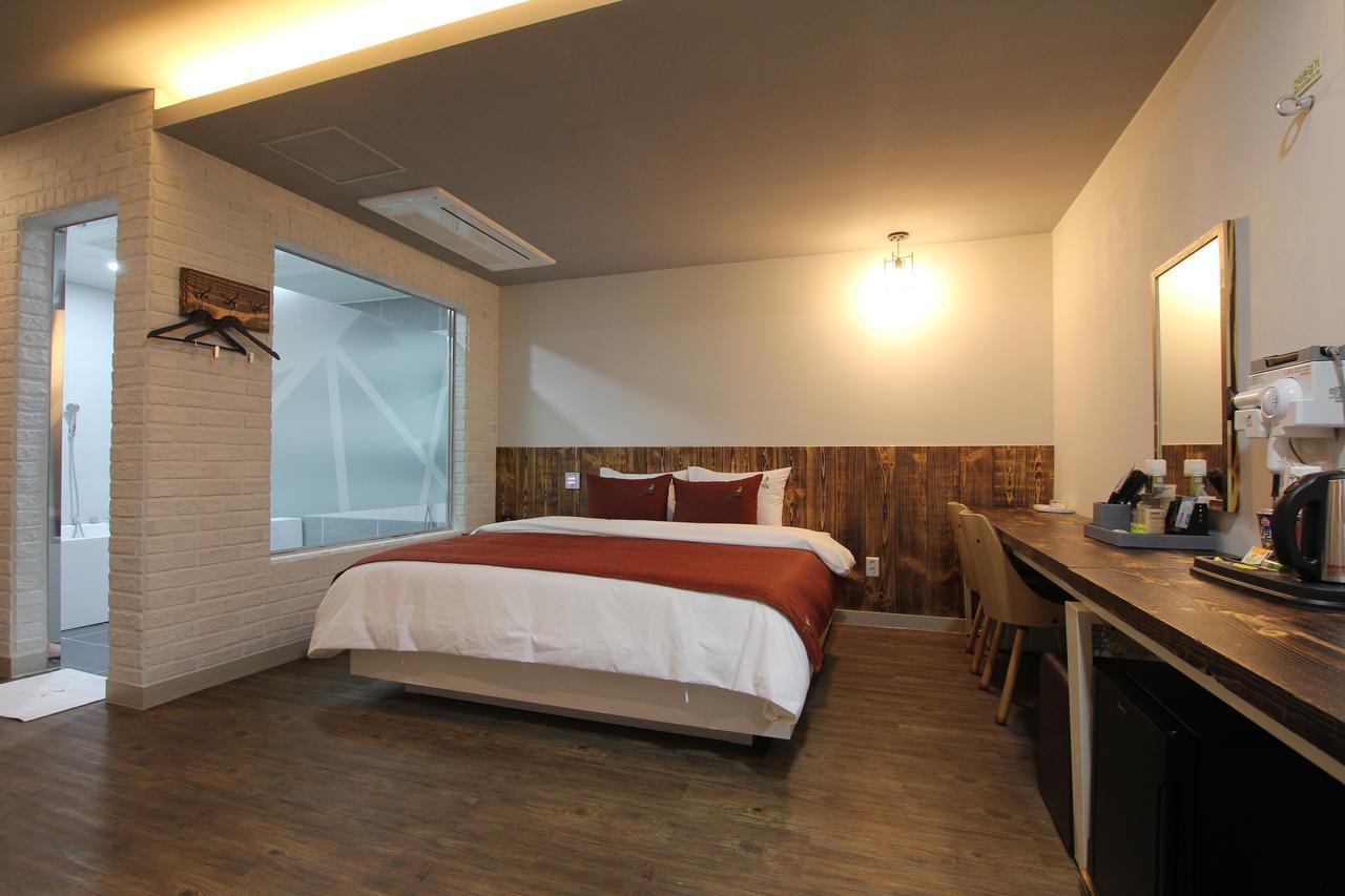 Jade Hotel Ilsan Ni Exteriér fotografie